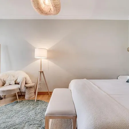 Premium Cascais Living With Swimming Pool Апартаменты